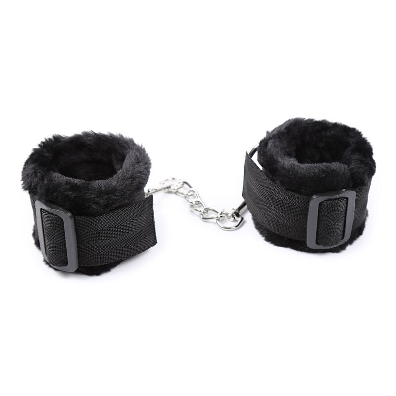 OHMAMA FETISH - FURRY-LINED WRIST RESTRAINTS