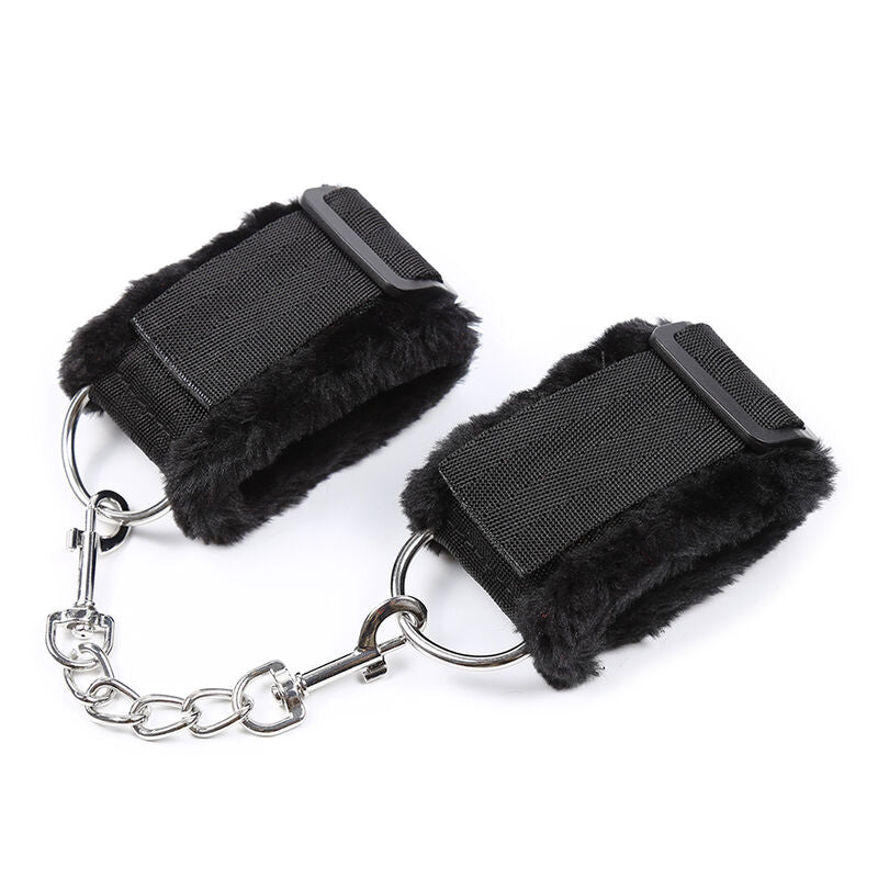 OHMAMA FETISH - FURRY-LINED WRIST RESTRAINTS