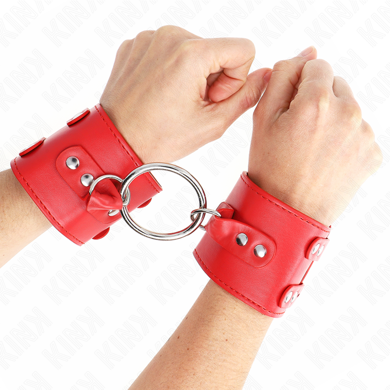 KINK - FIXED WRIST CUFFS WITH RING AND RIVETS ADJUSTABLE RED 17-22 CM X 6.5 CM